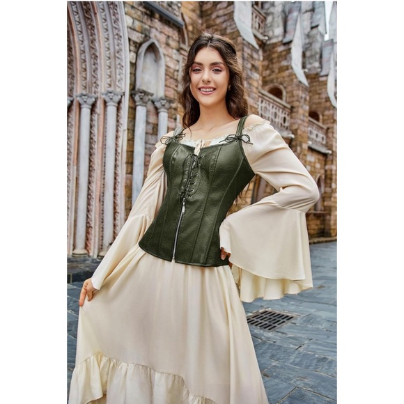 NWT| Olive Green Leather Boned Bustier 🫒 - Picture 4 of 11